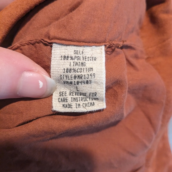 Lace-up faux suede shorts - Picture 4 of 5